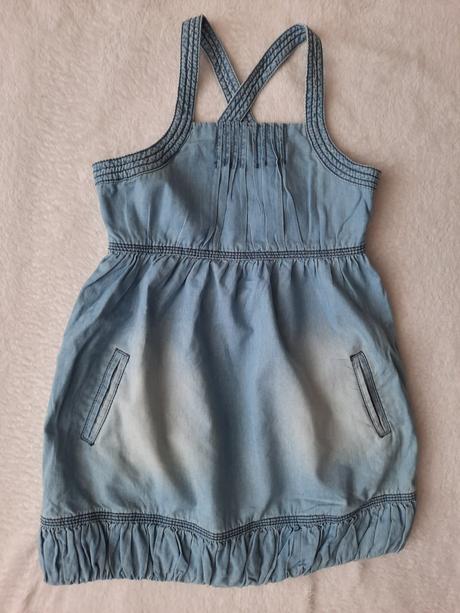 Rifľové šatičky, benetton,110