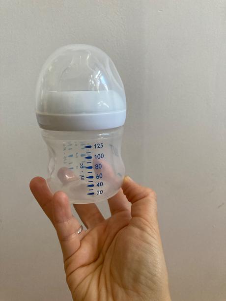 Elektrická odsávačka materského mlieka,