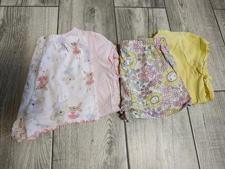 2x pyzamka -122/128, 122