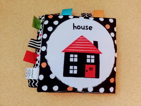 Kontrastná látková kniha, 