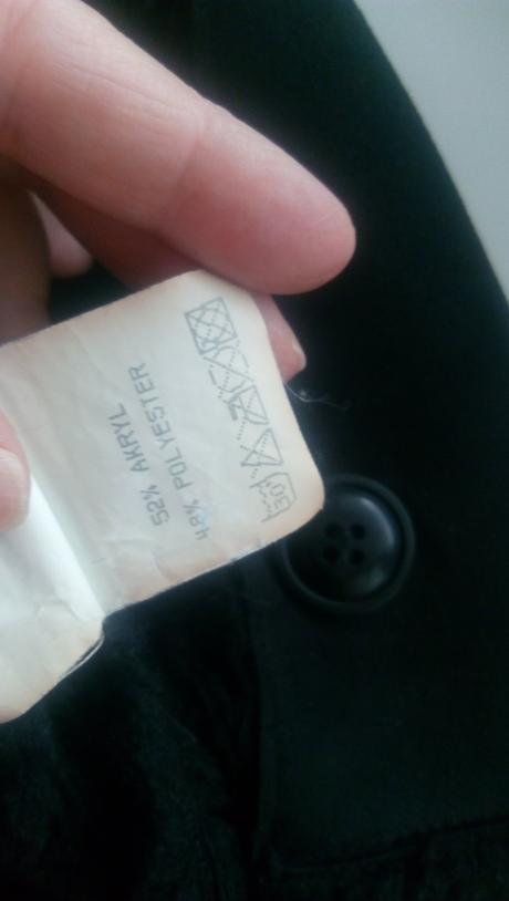 Kozuch z brúsenej kože fazonkovy strih, 40