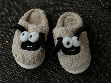 Shaun, the sheep papuče, 39