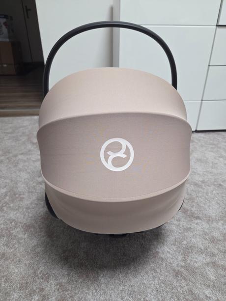 Predám autosedačku (vajíčko) cybex cloud g i-size, cybex