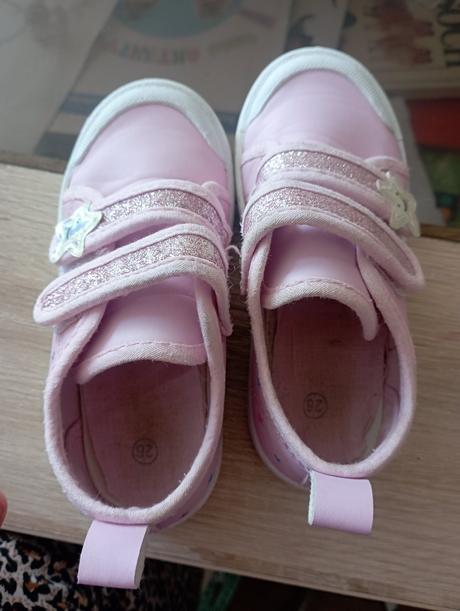 Tenisky v 26 vd 16,7  cm, 26