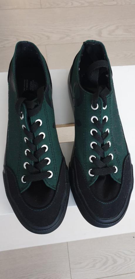 Slizolin tenisky, 38