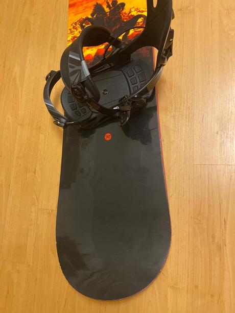 Snowboard rossignol s rychloupinac.viazaním, rossignol,140-149 cm