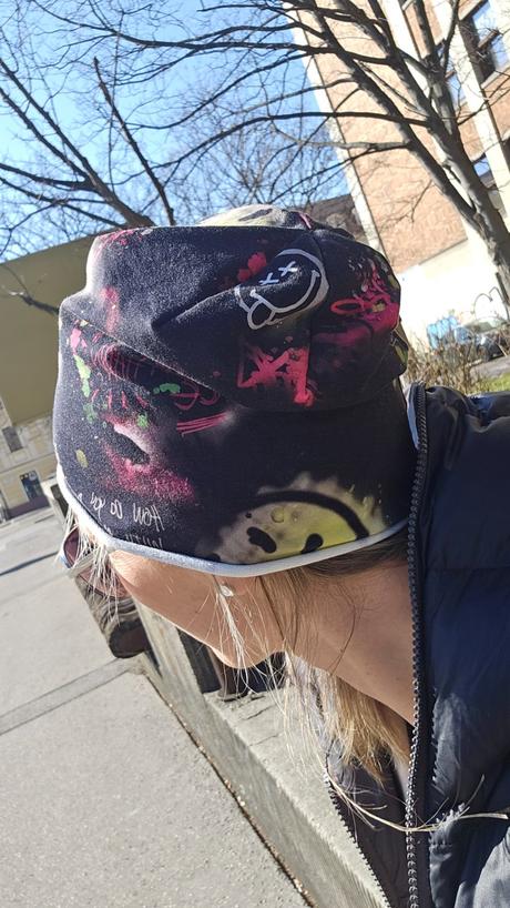 Čiapka smile 1x oblečená, 52