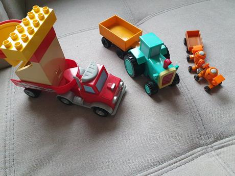 Predám 3 autíčka bořek stavitel, 