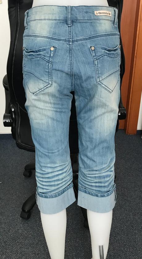 Trojštvrťové rifle, veľ. 30, dromedar,30