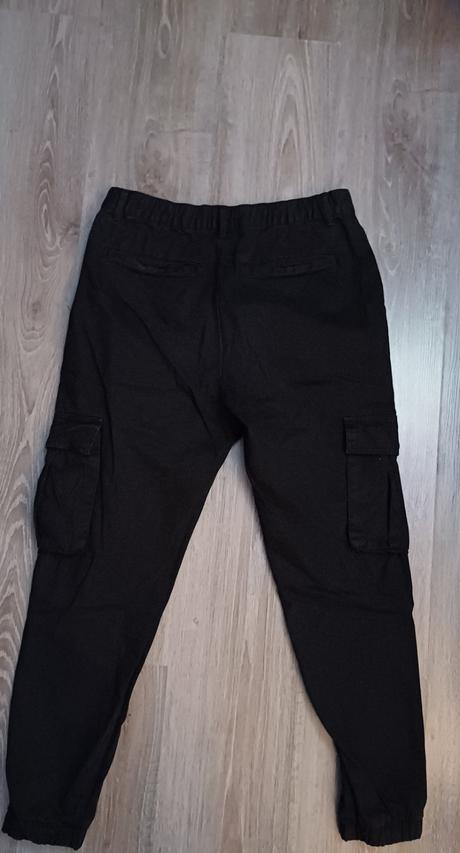 Cargo nohavice., bershka,m