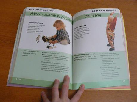 Kniha hrajme sa s najmenšími, 