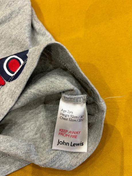 Vianočné tričko, 92