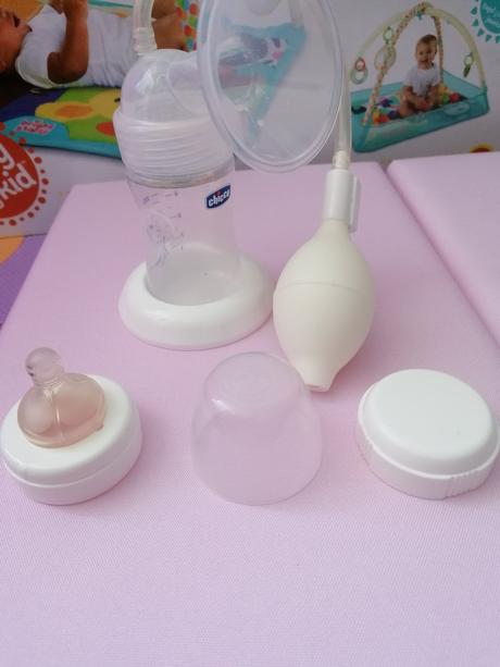 Odsávačka na mlieko+sterilizátor do mikrovlnky, 