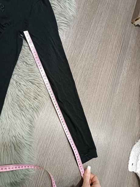 Tenká čierna mikina veľ. s, s