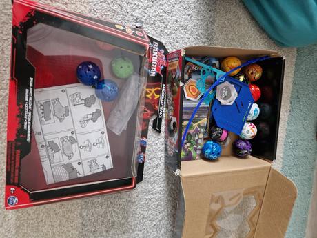 Bakugani a  bakugan aréna, 