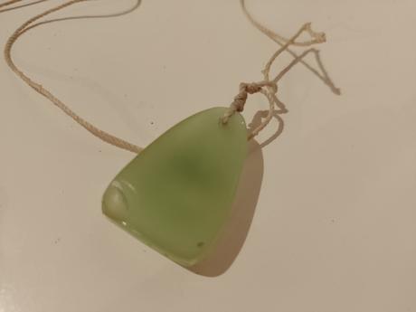 Náhrdelník s chrobakom,