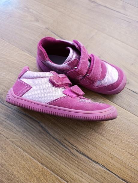 Protetika melania fuxia (veľkosť 31), protetika,31