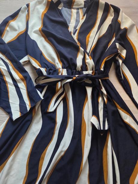 Krasne, nove, lahucke saty pre moletky 4xl, 4xl