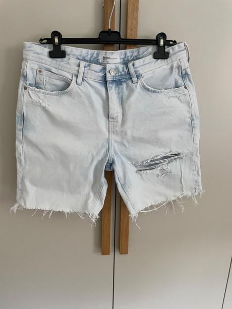 Pánske rifľové kraťasy, bershka,32