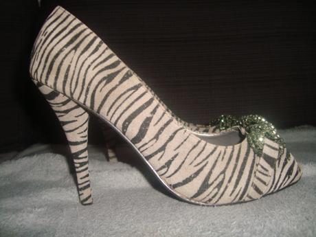 Zebrove sandalky, 38