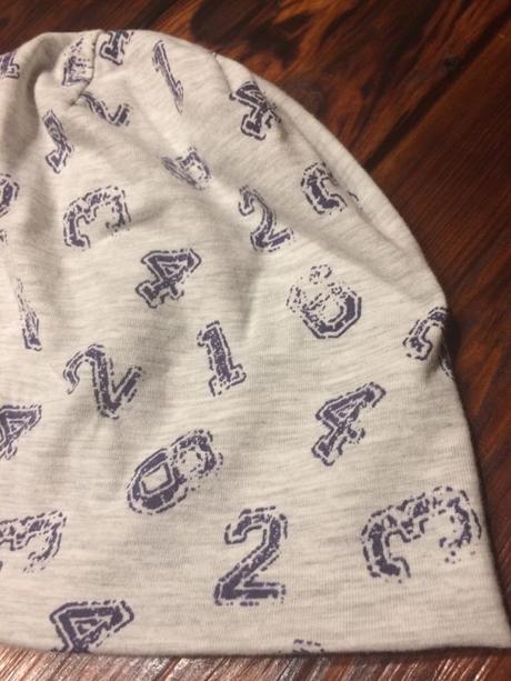 Reserved ciapka, reserved,74