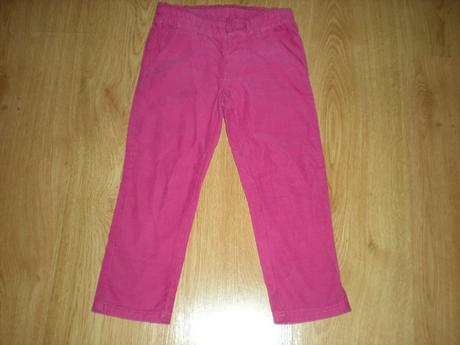 Dievcenske mensestrove nohavice benetton 104, benetton,104