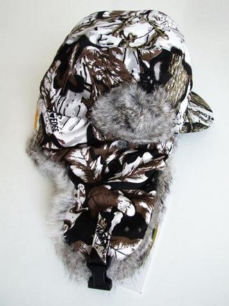 Čiapka - ušianka, xl