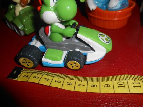 Hračky z veľkých kinderiek,