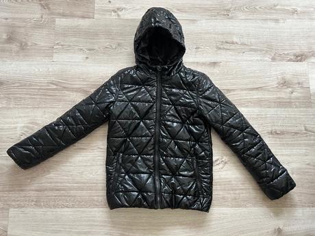 Vetrovka, reserved,140