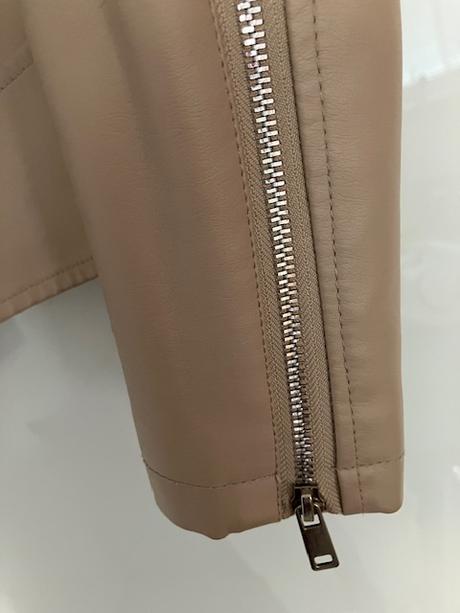 Bezova koženková bunda, s