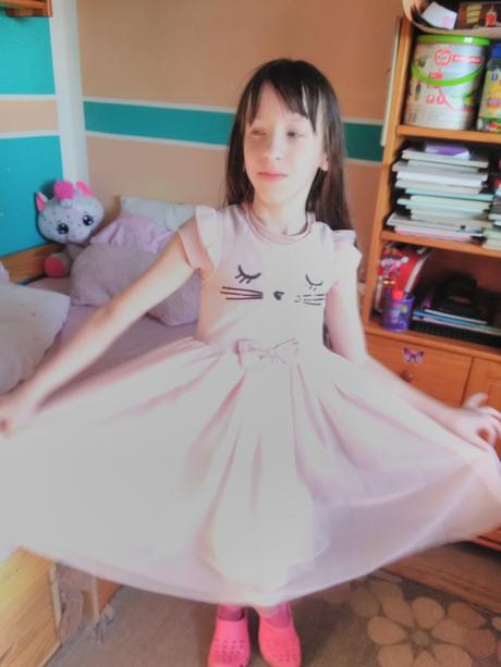 Šaty s bohatou sukňou, h&m,122