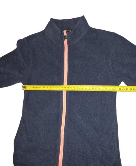 Tricka s dlhym rukavom, in extenso,134