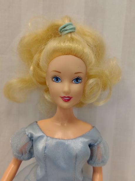 Zb. retro bábika popoluška simba, kód 33209 42154f,
