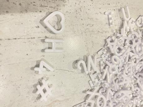 Písmenka plastové, 