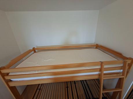 Kvalitná poschodo. posteľ-3 lôž. + nem poloh. rošt, šírka (cm): 90,dĺžka (cm): 200