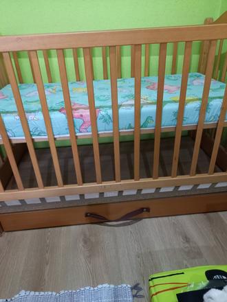 Šuplik pod postielku,