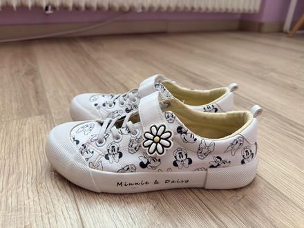 Tenisky, reserved,35