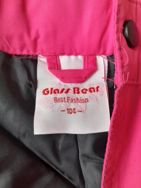 Dievčenské oteplovačky, 104