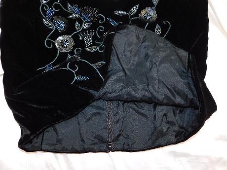 Luxusny velmi pekny zamatovy top na slavnost, 36