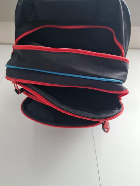 Batoh spider man, 