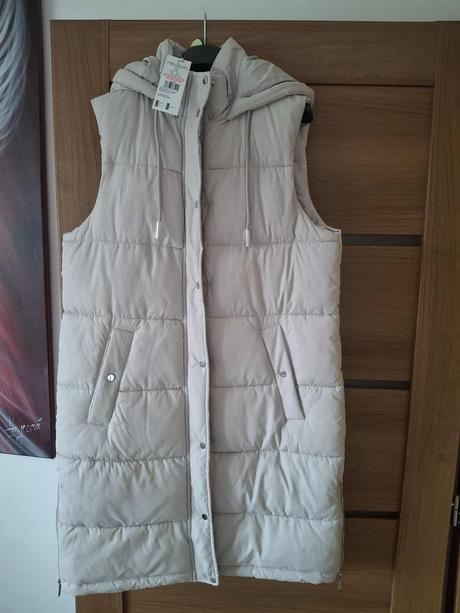 Vesta s kapucňou velkost m, f&f,m