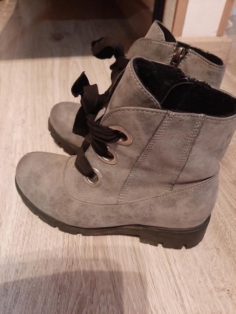 Predám topánky, 32