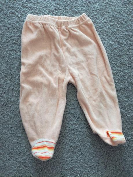 Frote oveckove pyzamko, 68