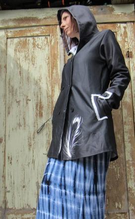 Jarný kabátik s pierkom a kapucňou, m