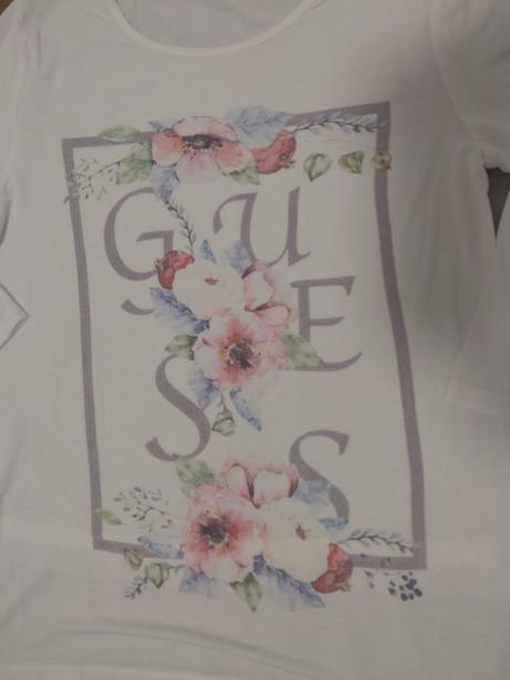 Krasne tricko guess, guess,s