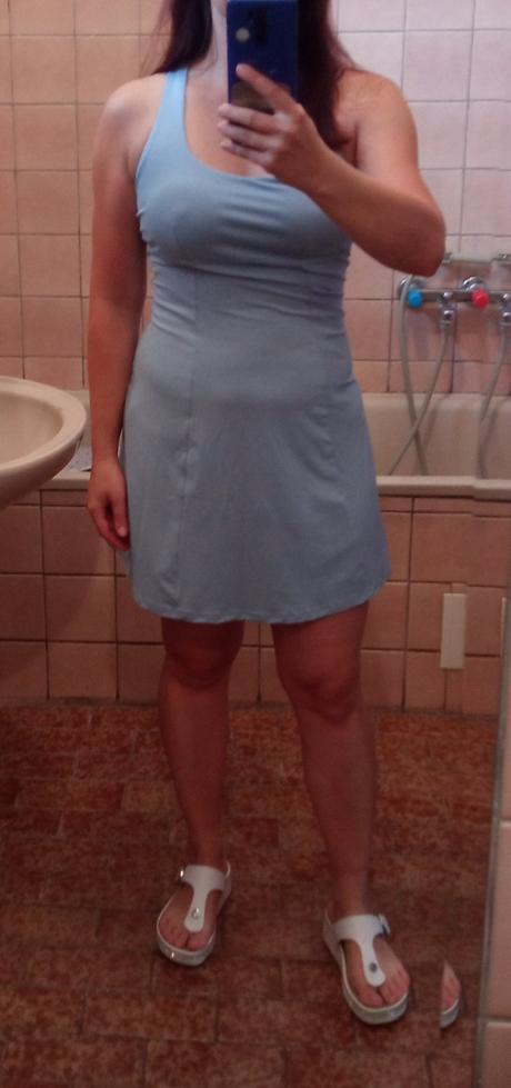 Športové šaty zn. shein, s