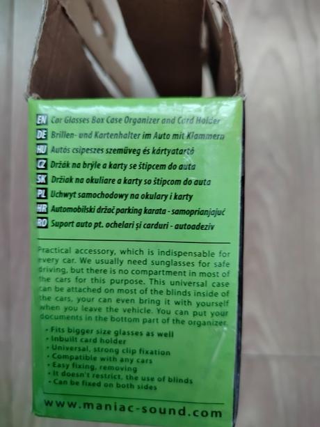 Držiak na okuliare do auta,