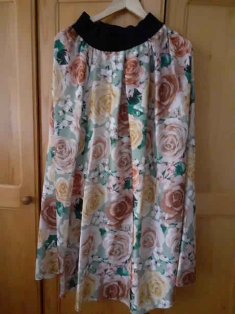 Sukňa saténová, l