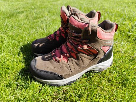 Turistické topánky, 31