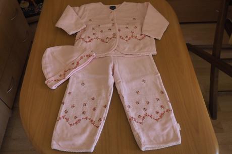 Dievčenská prechodná súprava, 92